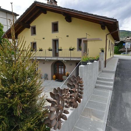 Vecchio Mulino Guest House Aosta Exterior foto